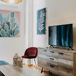 公寓 House, Kapodistriou, Psila Alonia *