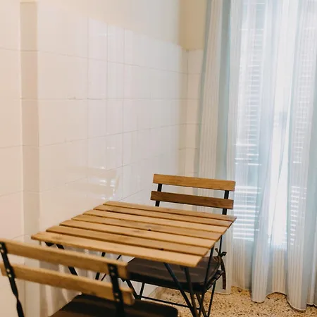 Appartement House, Kapodistriou, Psila Alonia *