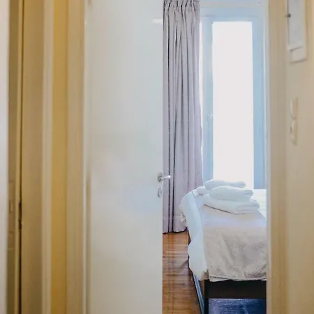 Appartement House, Kapodistriou, Psila Alonia *